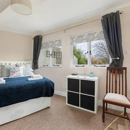 Garden Flat With Bath Skyline Views & Private Patio Apartment Exterior photo