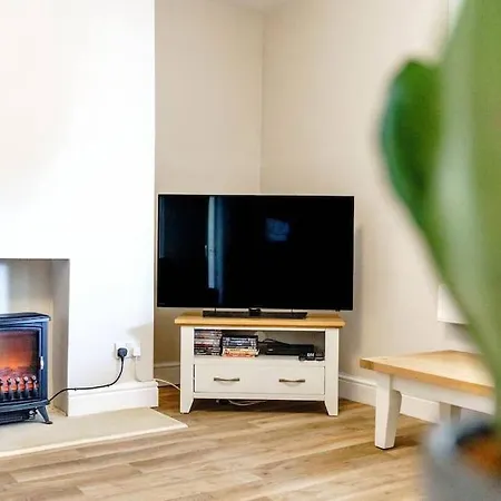 Garden Flat With Bath Skyline Views & Private Patio Apartment Exterior photo